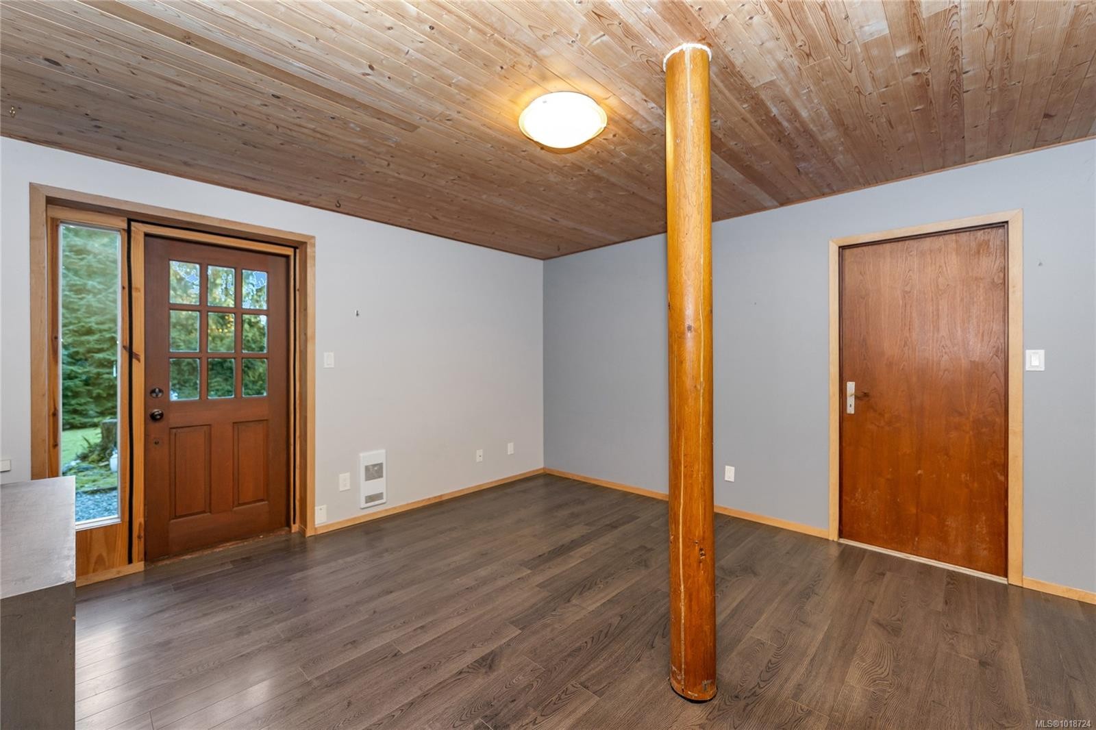 8105 Miracle Close, Youbou, BC