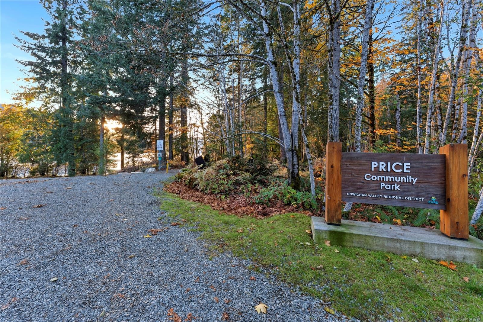 8105 Miracle Close, Youbou, BC