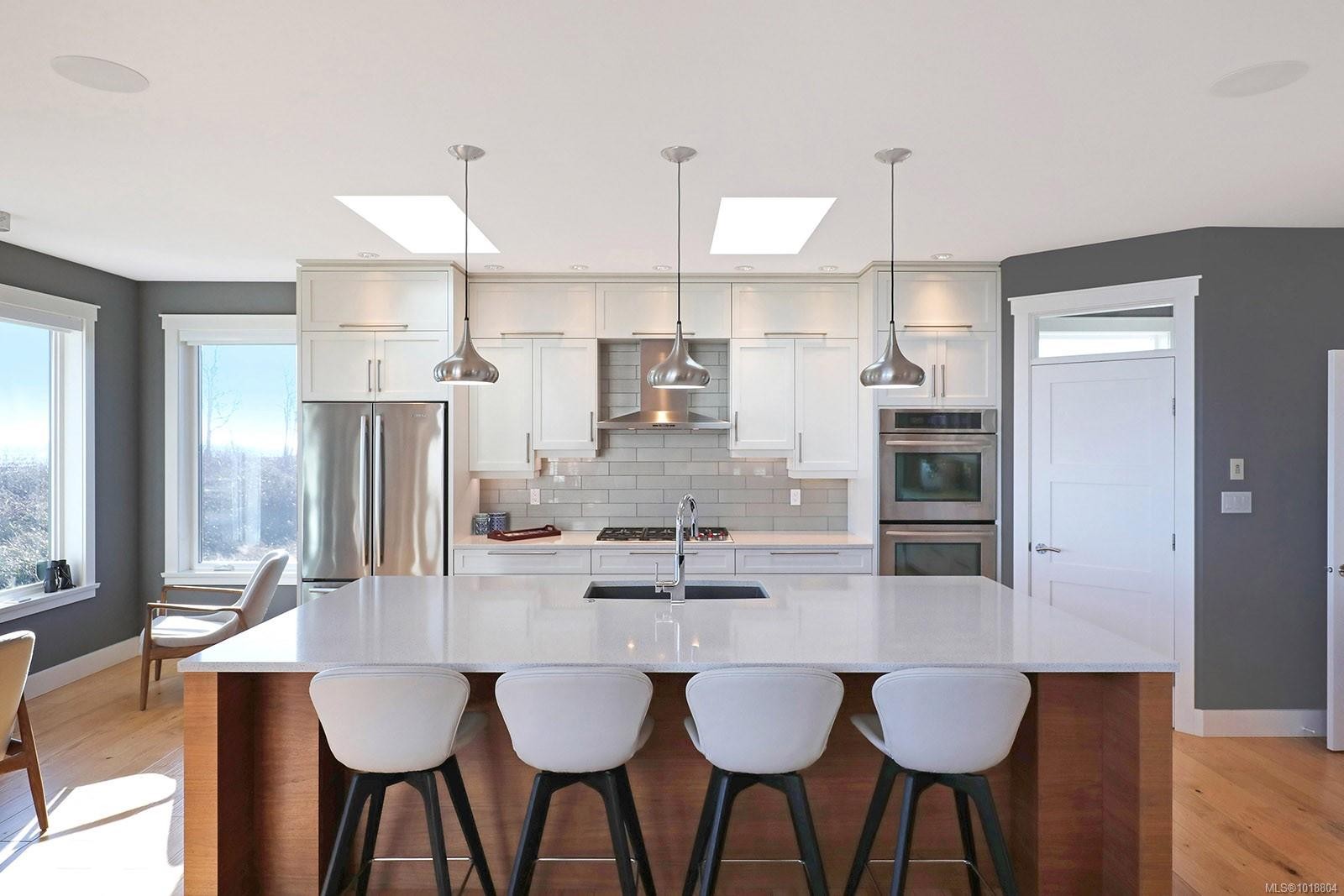 300 Connemara Rd, Comox, BC