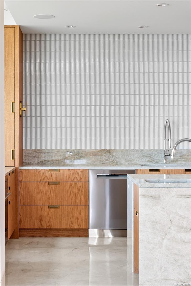 4570 Bissenden Pl, Saanich, BC