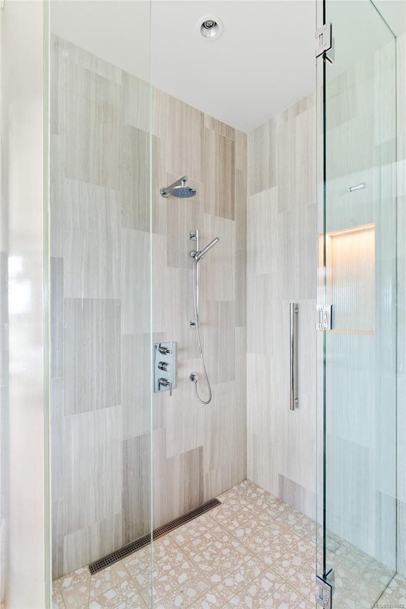 4570 Bissenden Pl, Saanich, BC