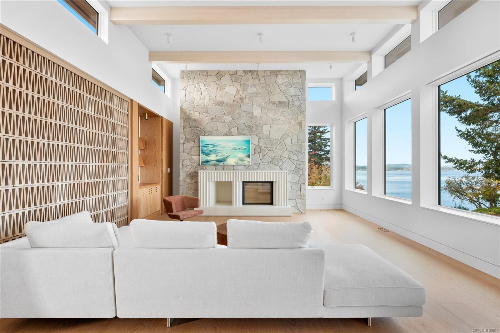 4570 Bissenden Pl, Saanich, BC