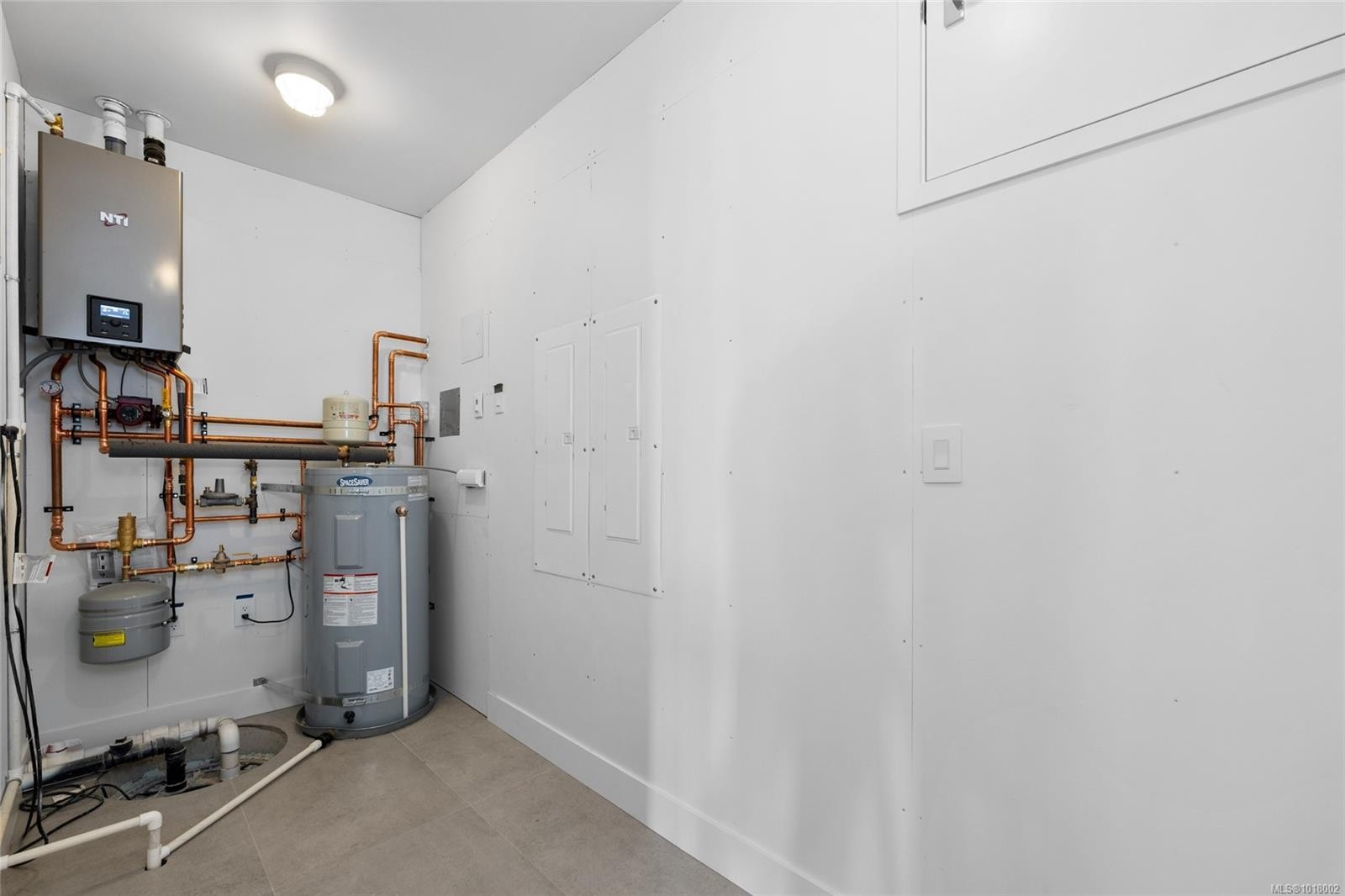 4570 Bissenden Pl, Saanich, BC