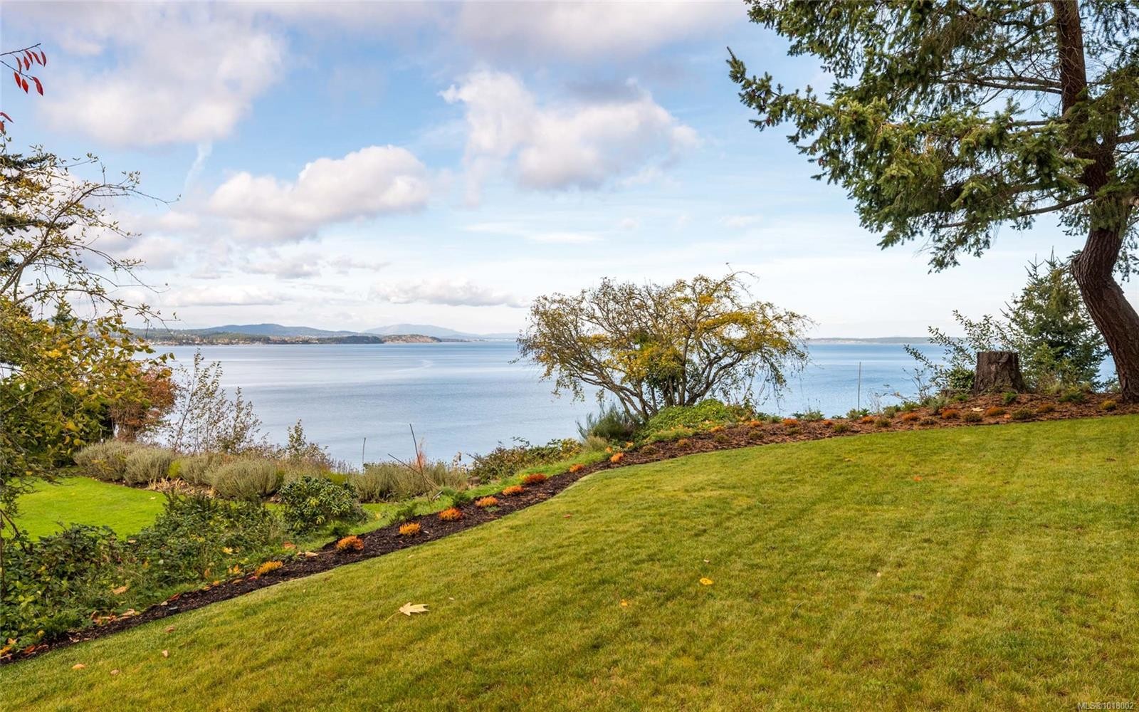 4570 Bissenden Pl, Saanich, BC