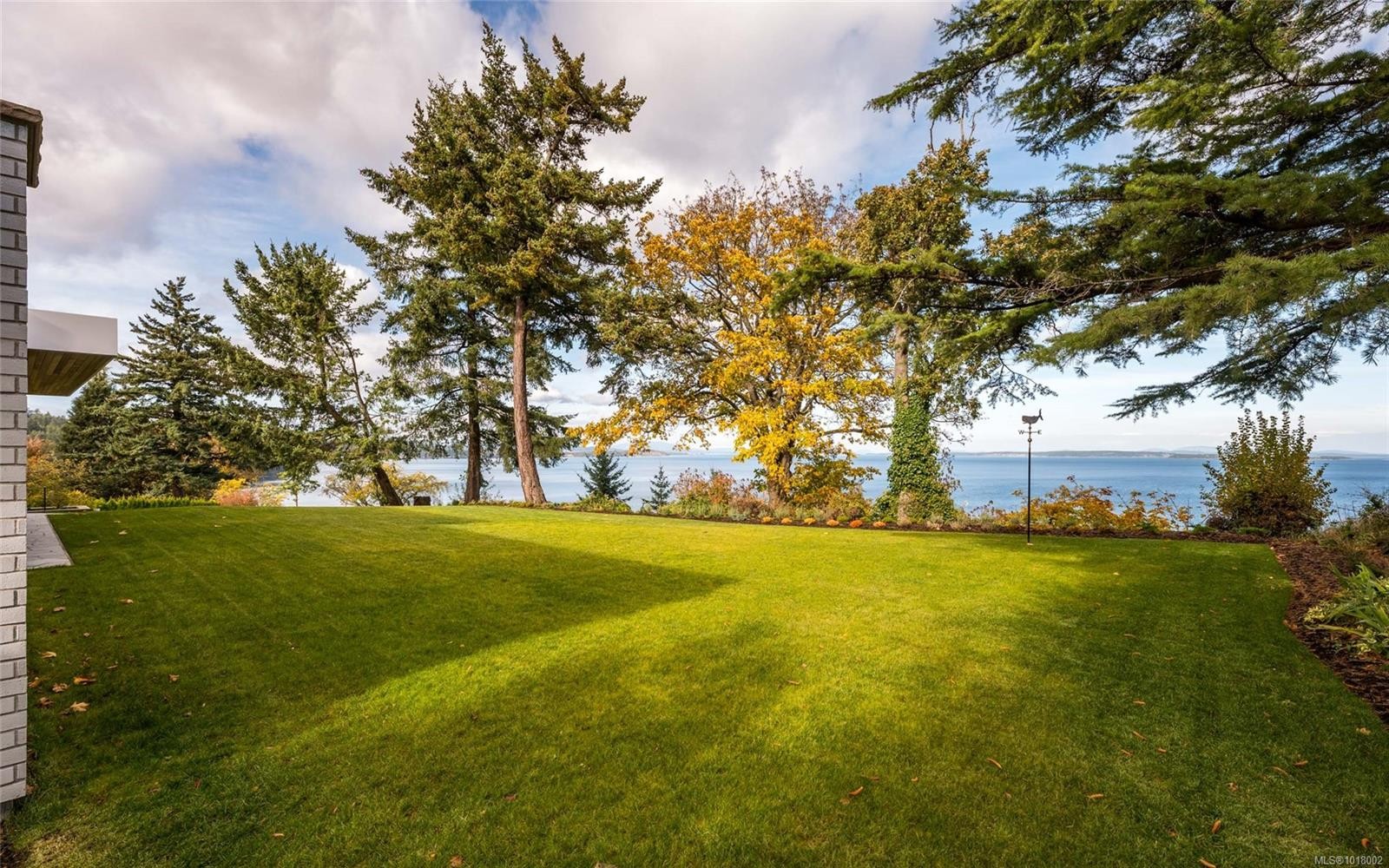 4570 Bissenden Pl, Saanich, BC