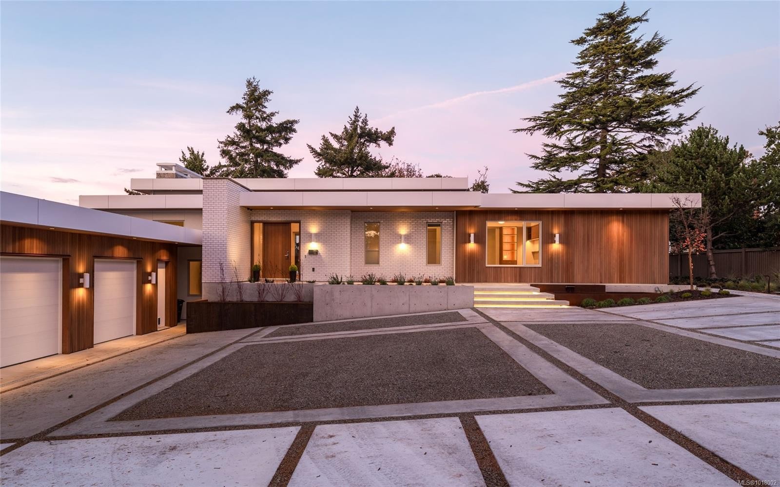 4570 Bissenden Pl, Saanich, BC