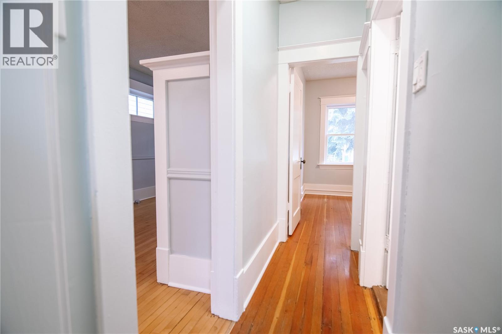 2061 Queen Street, Regina, SK - Indoor Photo Showing Other Room