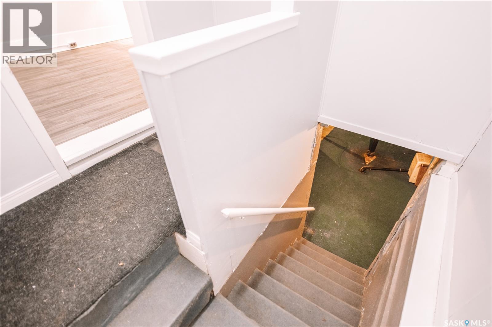 2061 Queen Street, Regina, SK - Indoor Photo Showing Other Room