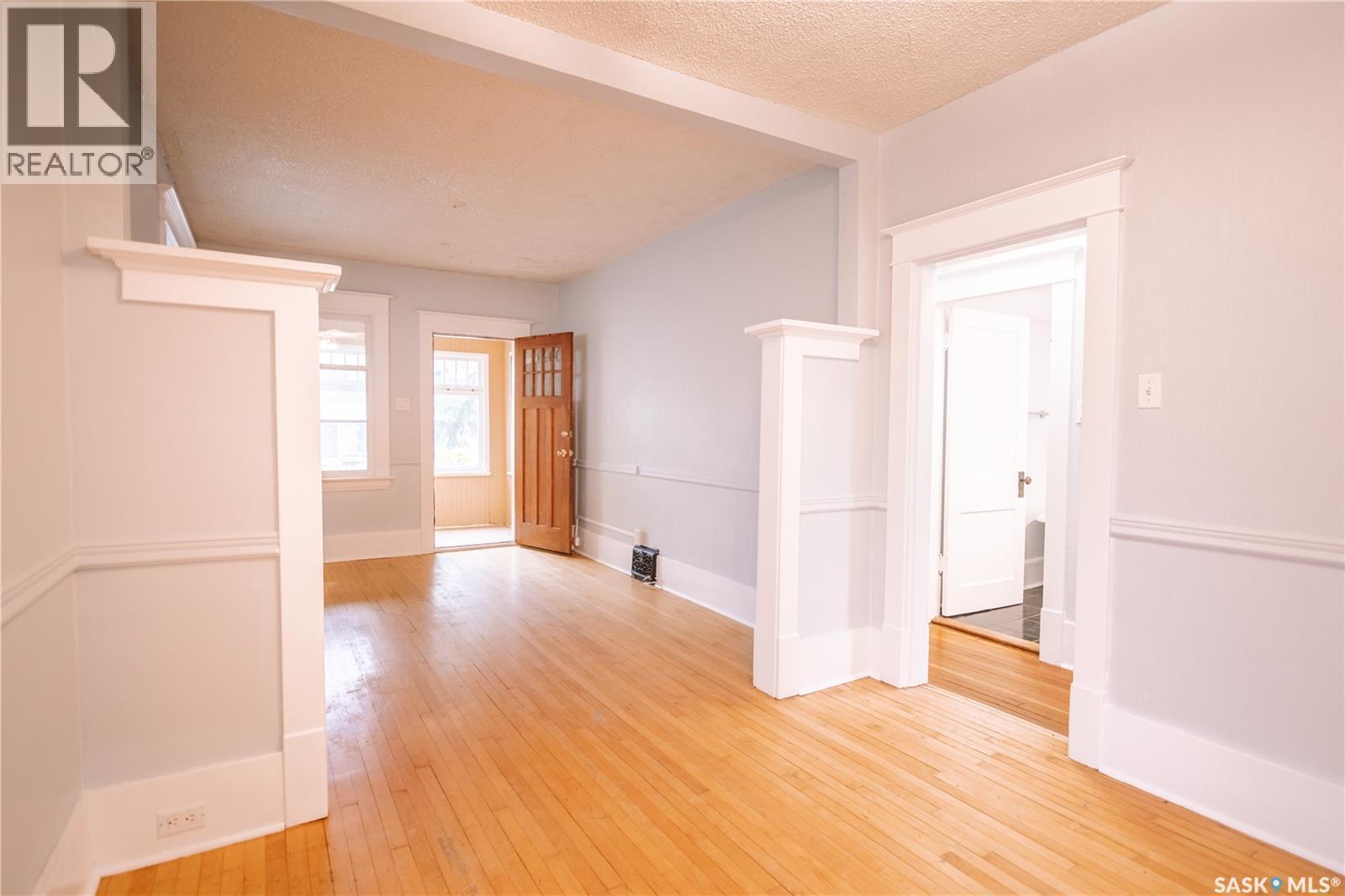 2061 Queen Street, Regina, SK - Indoor Photo Showing Other Room