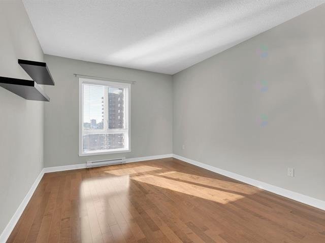 Bedroom - 901-3330 Boul. Le Carrefour, Laval (Chomedey), QC - Indoor Photo Showing Other Room