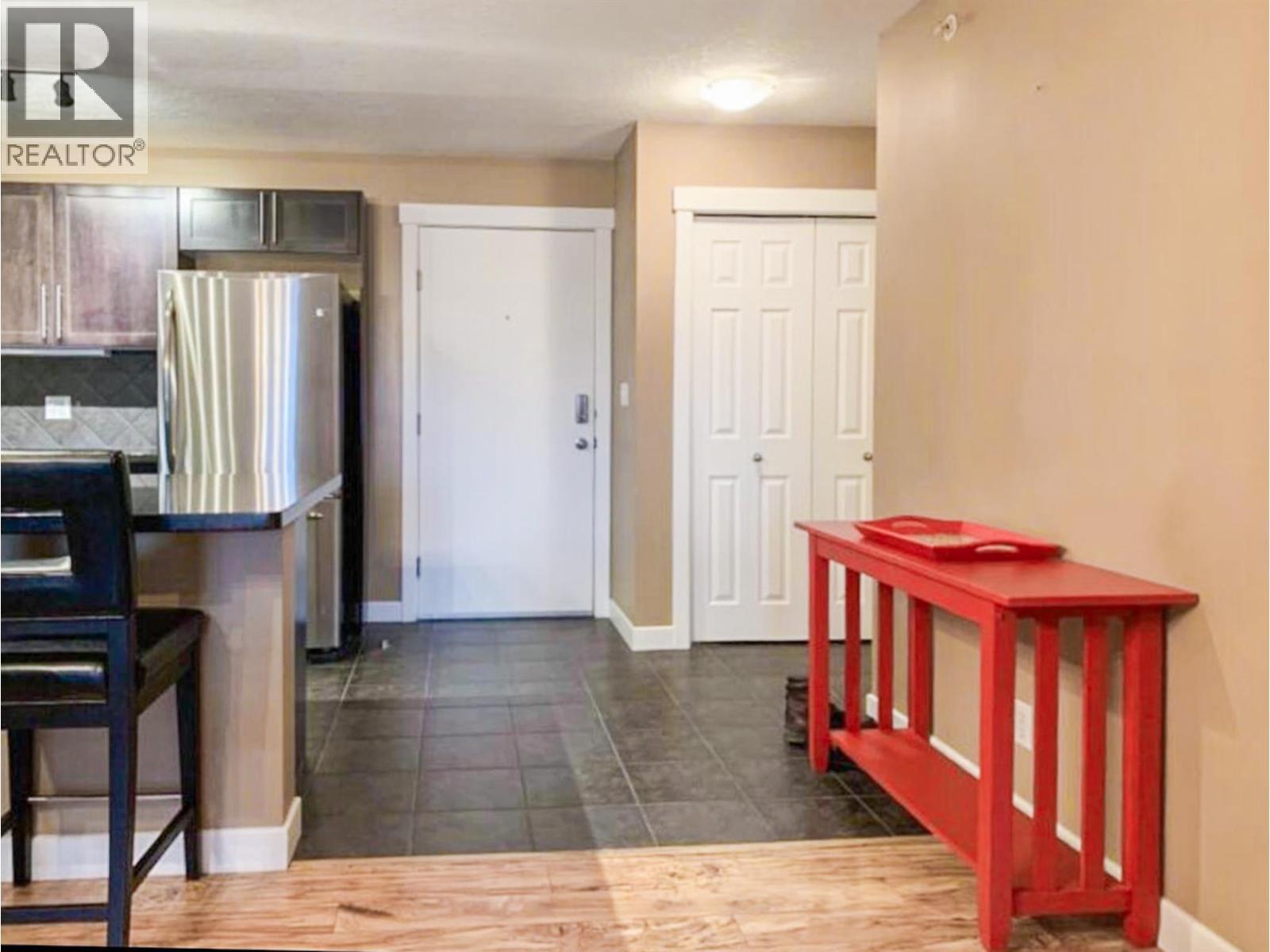 205 Third Avenue Unit# 3420, Invermere, BC - Indoor