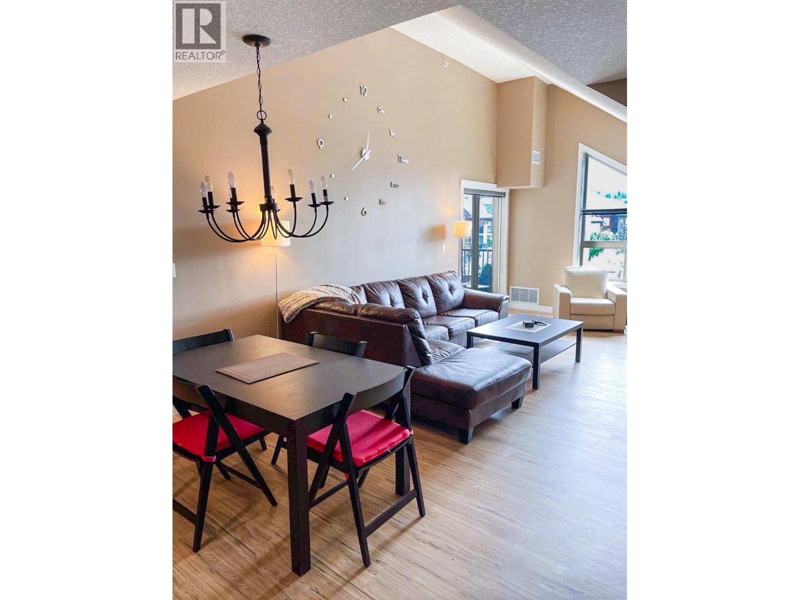 205 Third Avenue Unit# 3420, Invermere, BC - Indoor