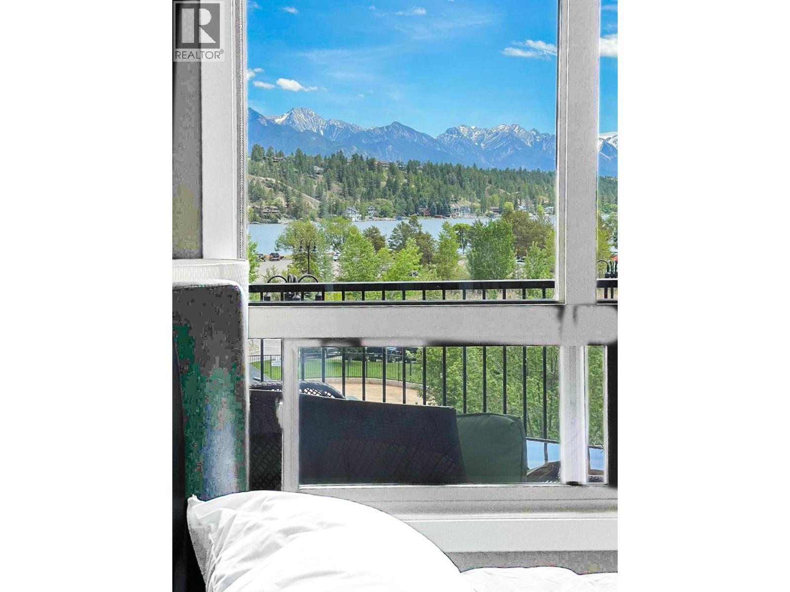 205 Third Avenue Unit# 3420, Invermere, BC -