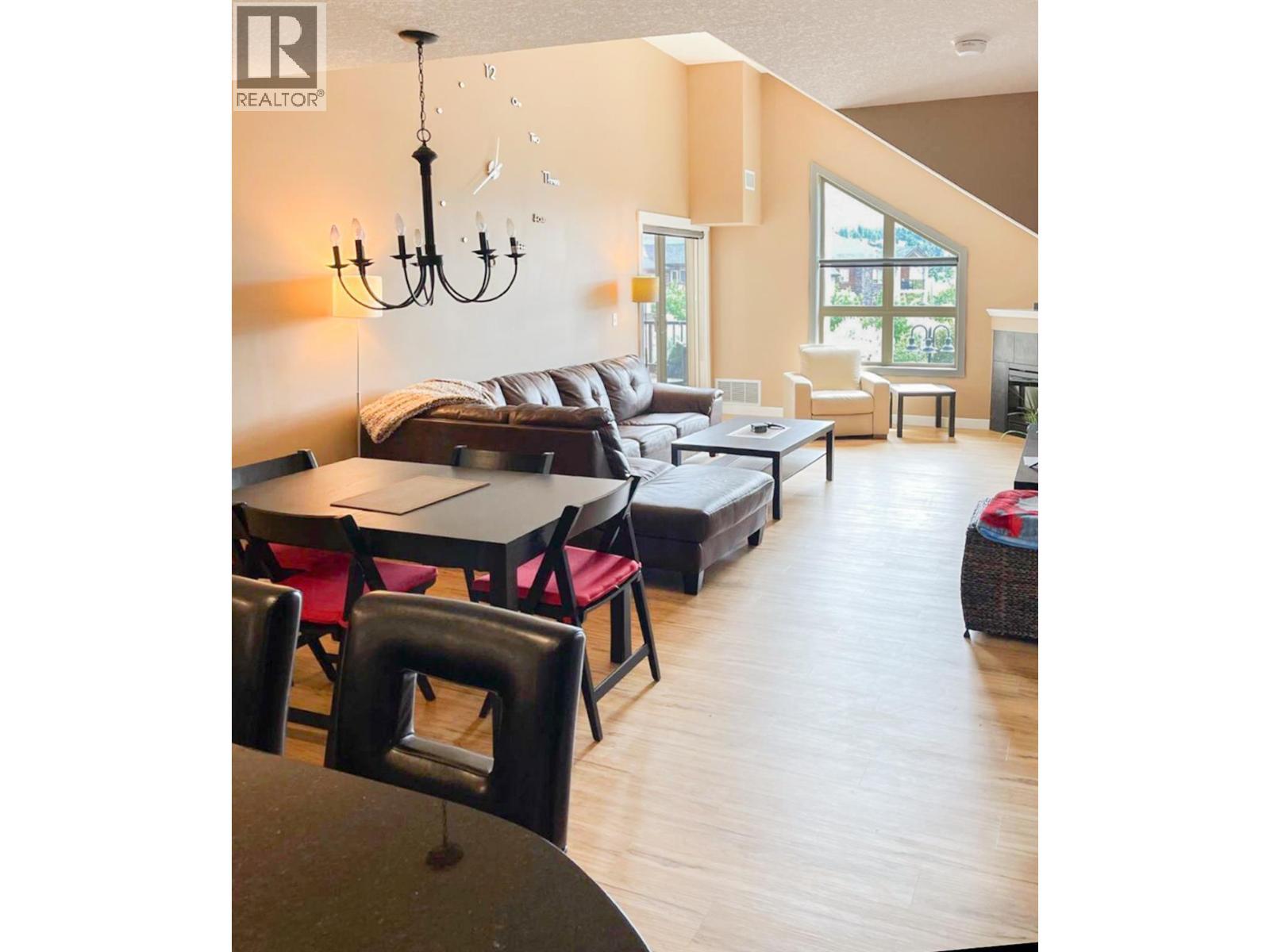 205 Third Avenue Unit# 3420, Invermere, BC - Indoor With Fireplace