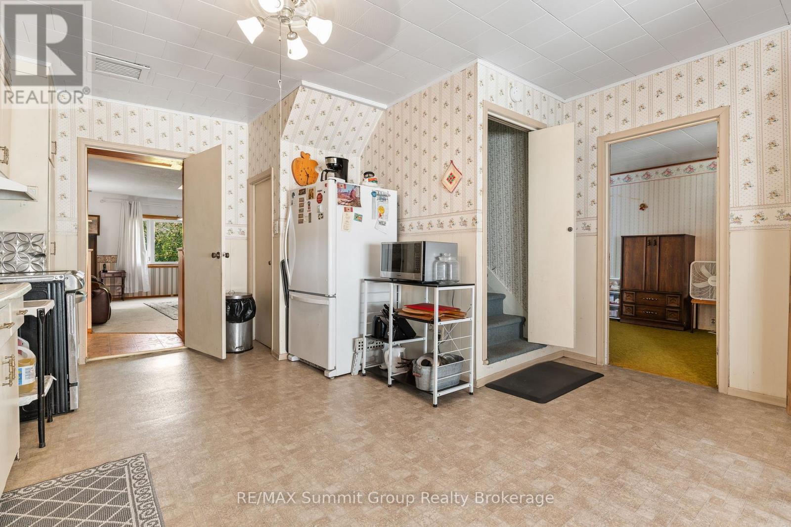 235274 Grey Road 13, Grey Highlands, ON - Indoor