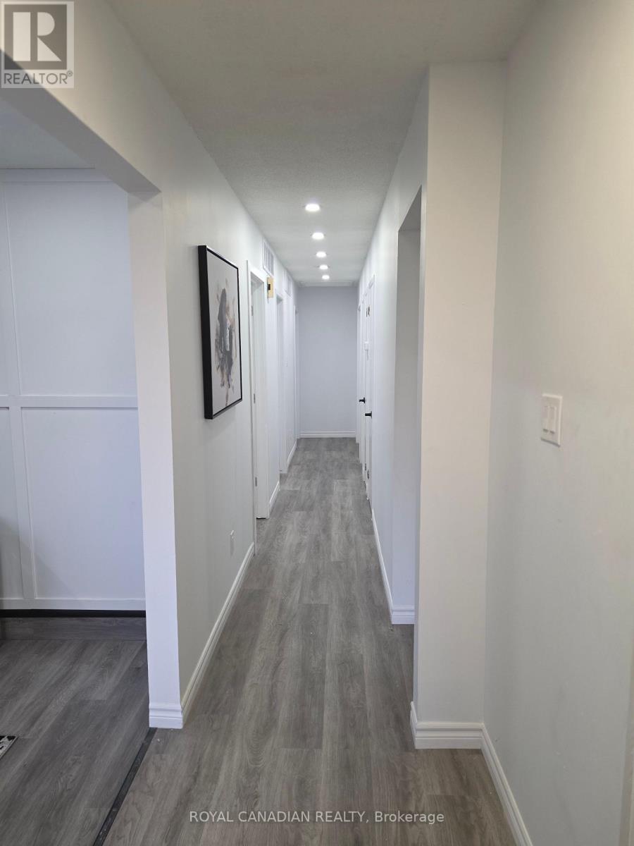 Upper - 29 Renny Crescent, London South, ON - Indoor Photo Showing Other Room