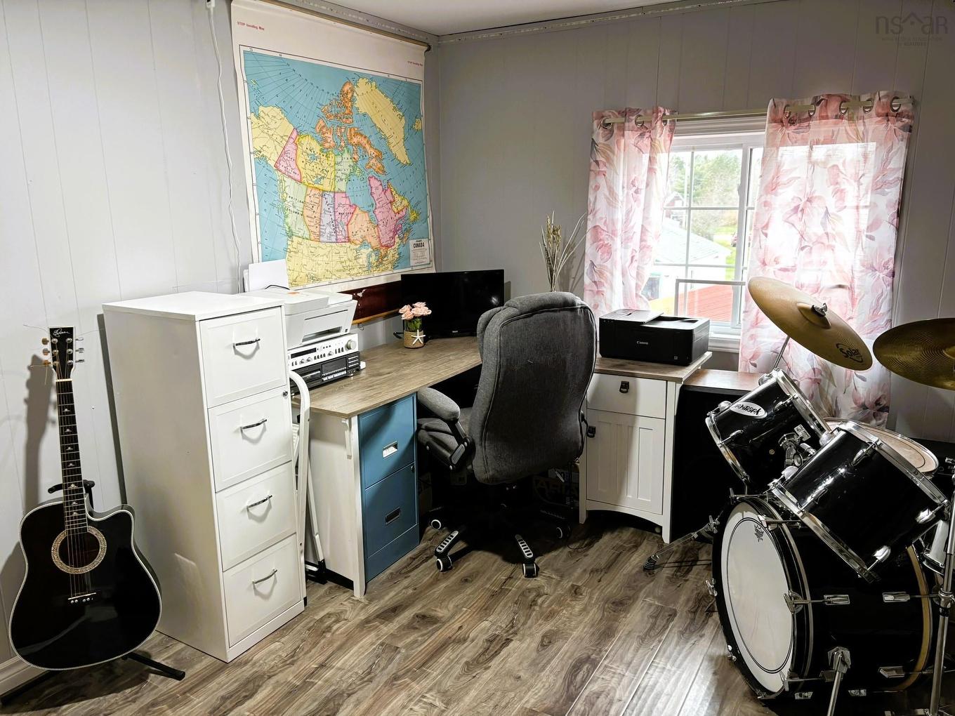 1 Beaverdam Road, Parrsboro, NS