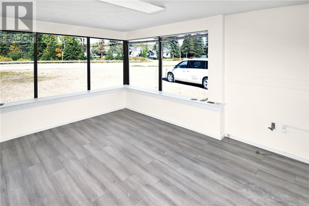 10494-10496 Highway 17, Verner, ON