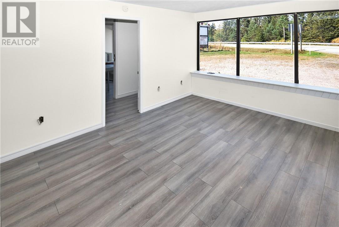 10494-10496 Highway 17, Verner, ON