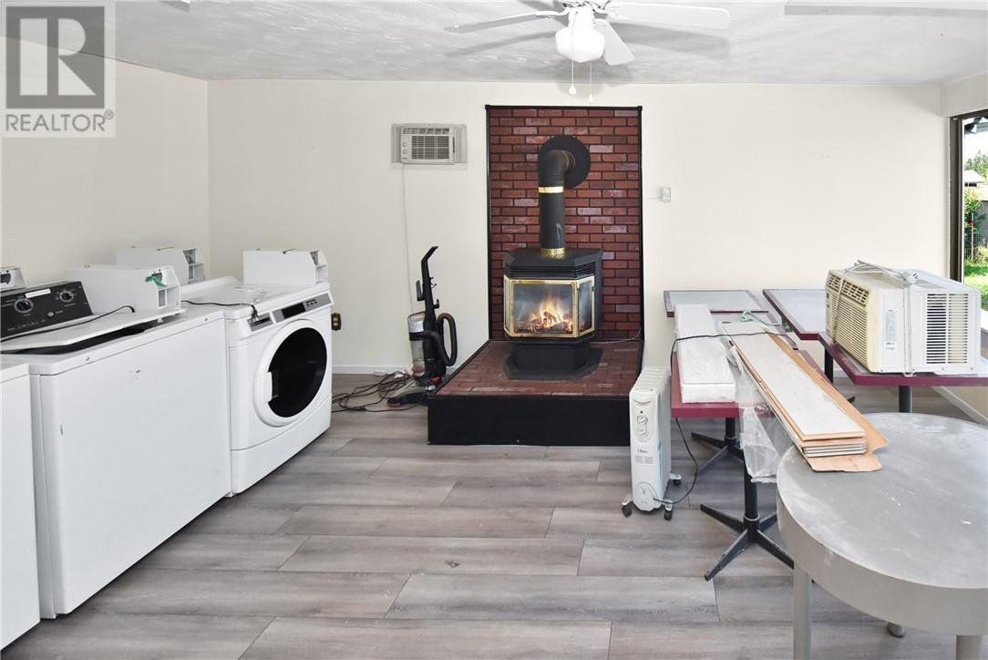 10494-10496 Highway 17, Verner, ON