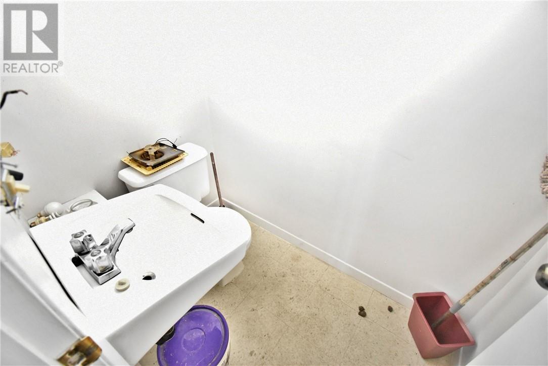 10494-10496 Highway 17, Verner, ON