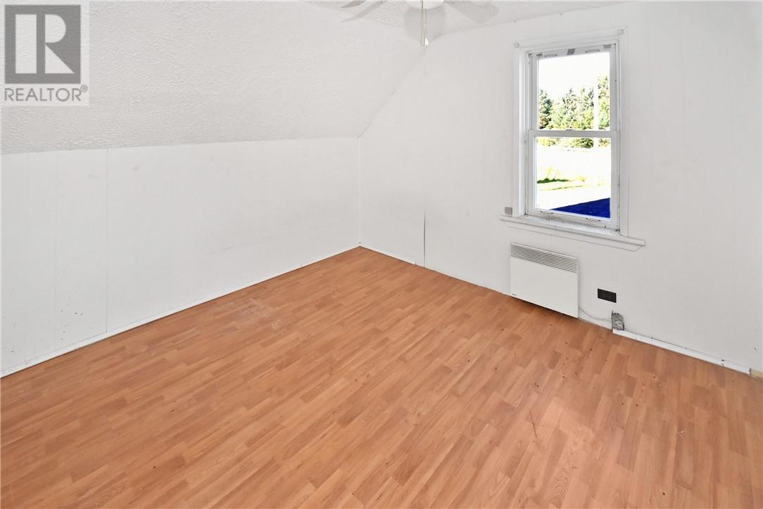 10494-10496 Highway 17, Verner, ON