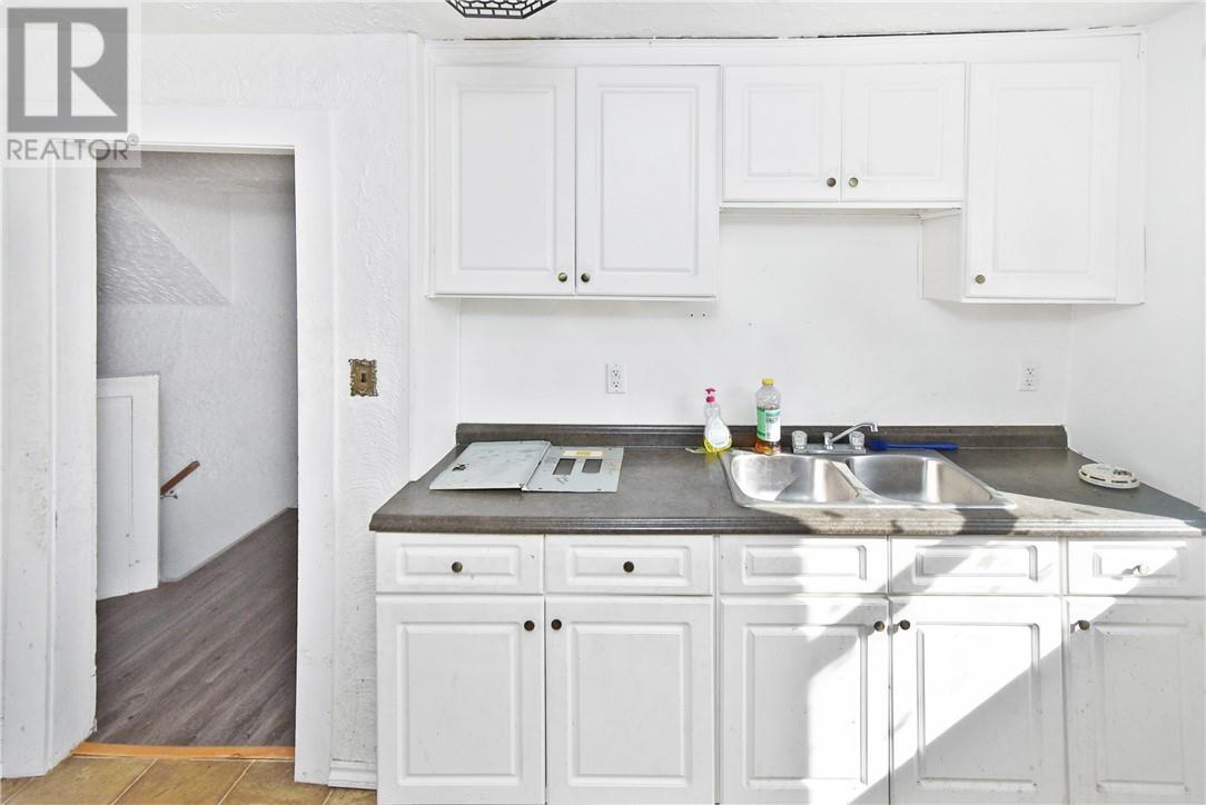 10494-10496 Highway 17, Verner, ON