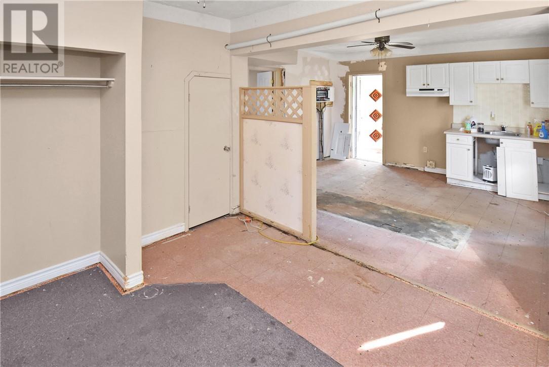 10494-10496 Highway 17, Verner, ON