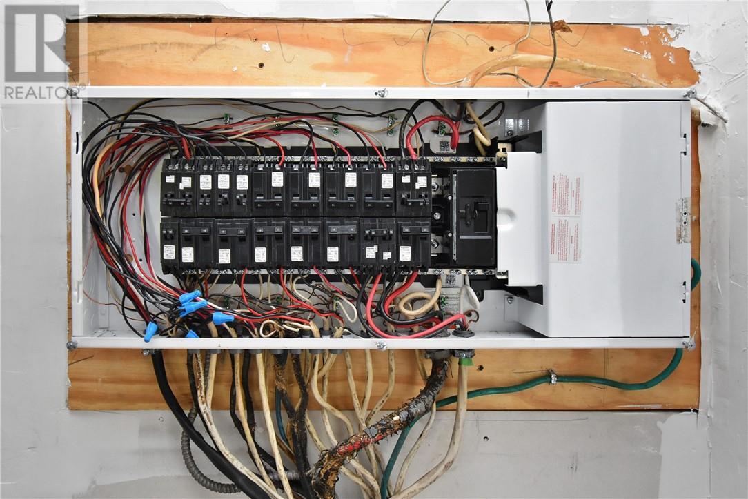 10494-10496 Highway 17, Verner, ON