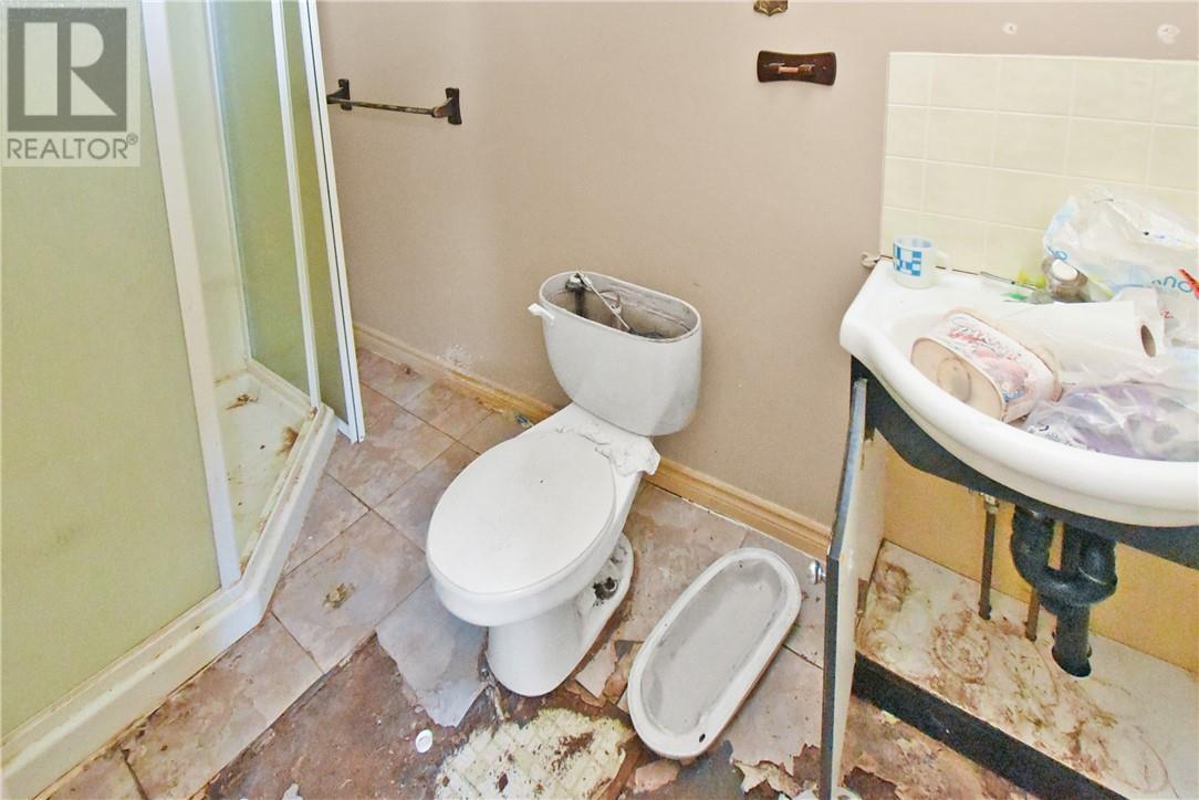 10494-10496 Highway 17, Verner, ON