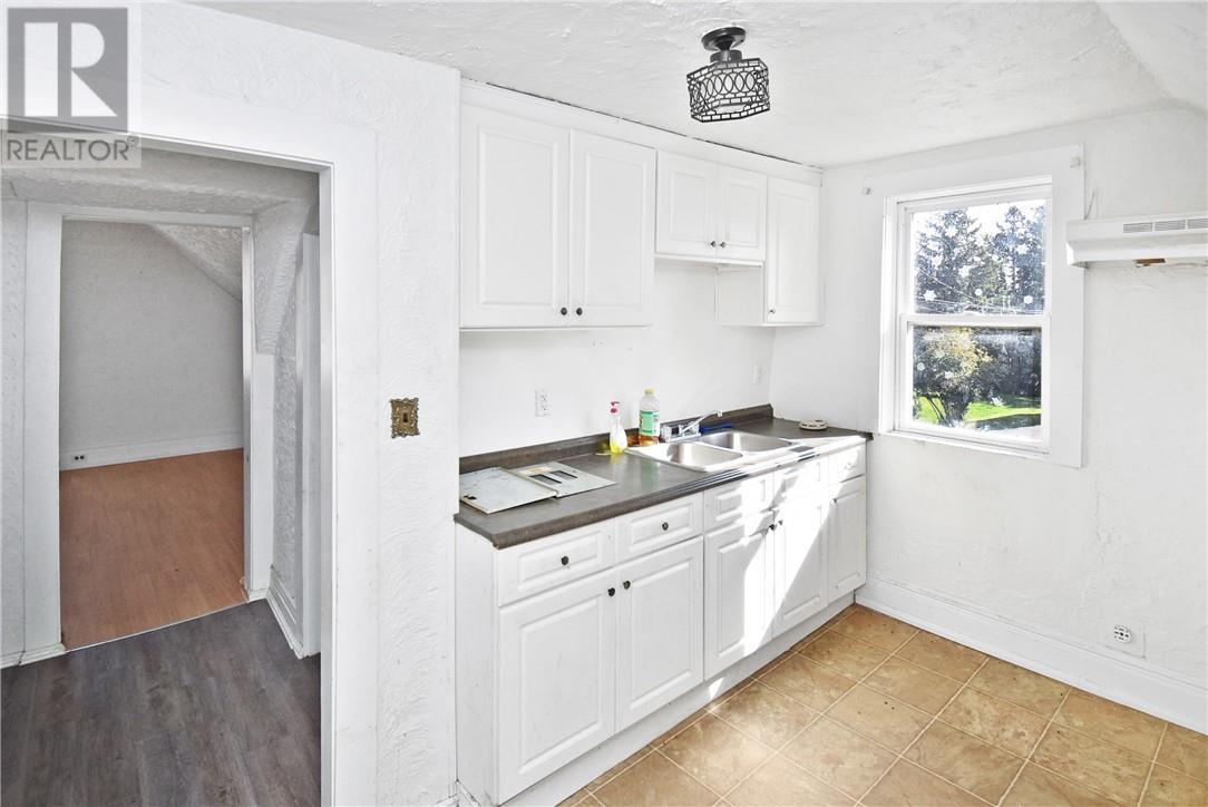 10494-10496 Highway 17, Verner, ON