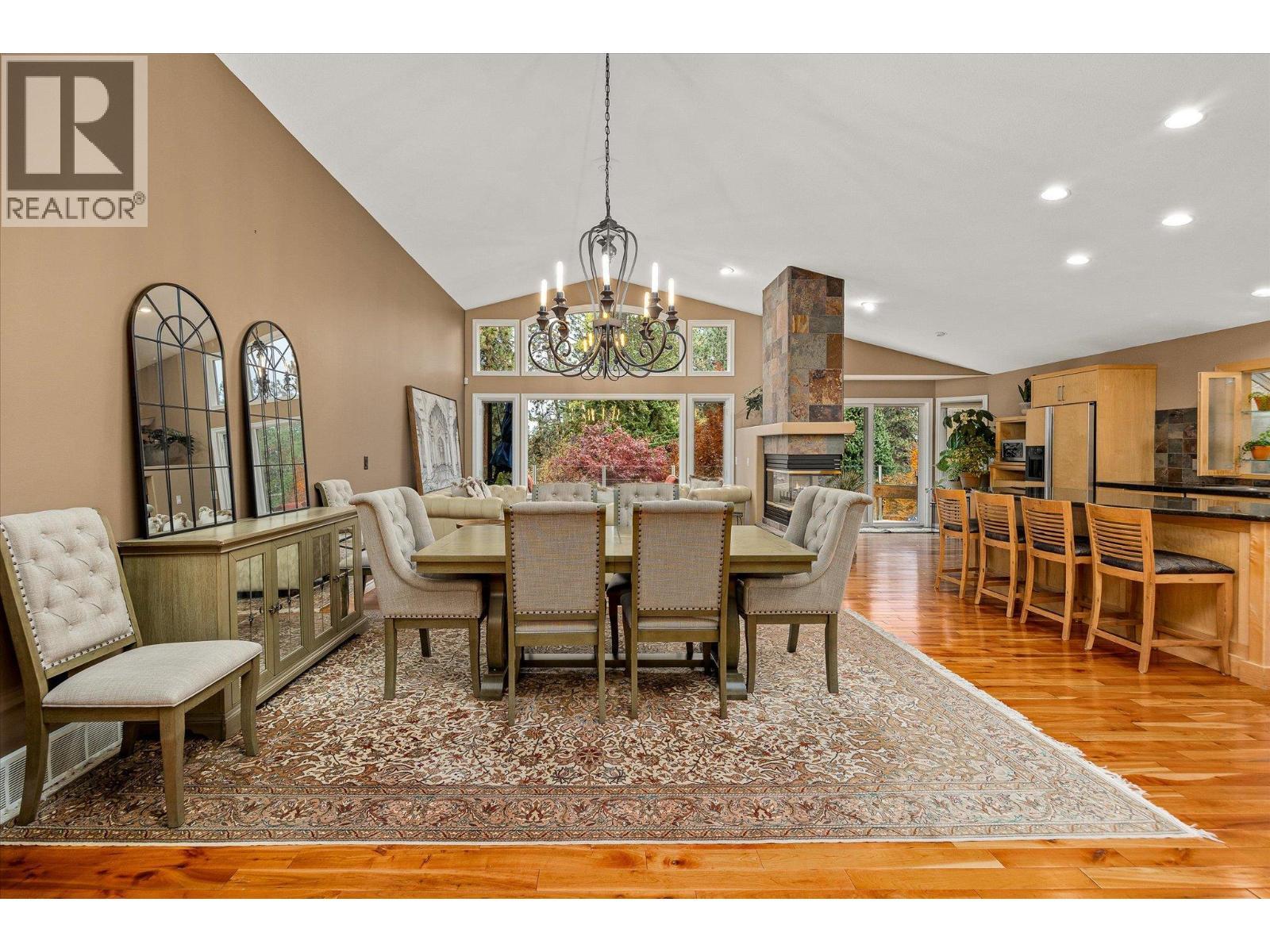 3929 Gallaghers Circle, Kelowna, BC - Indoor Photo Showing Dining Room