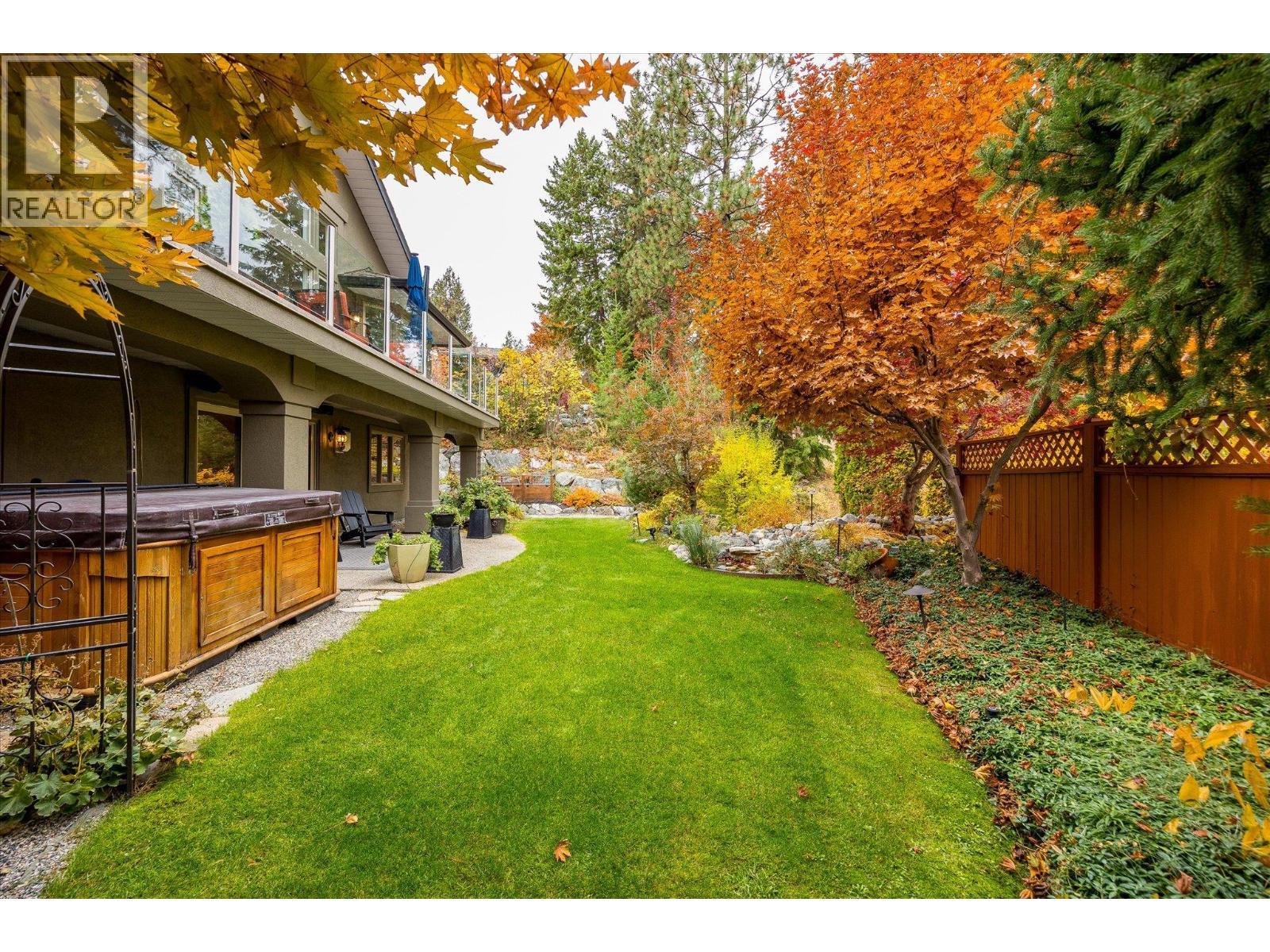 3929 Gallaghers Circle, Kelowna, BC - Outdoor