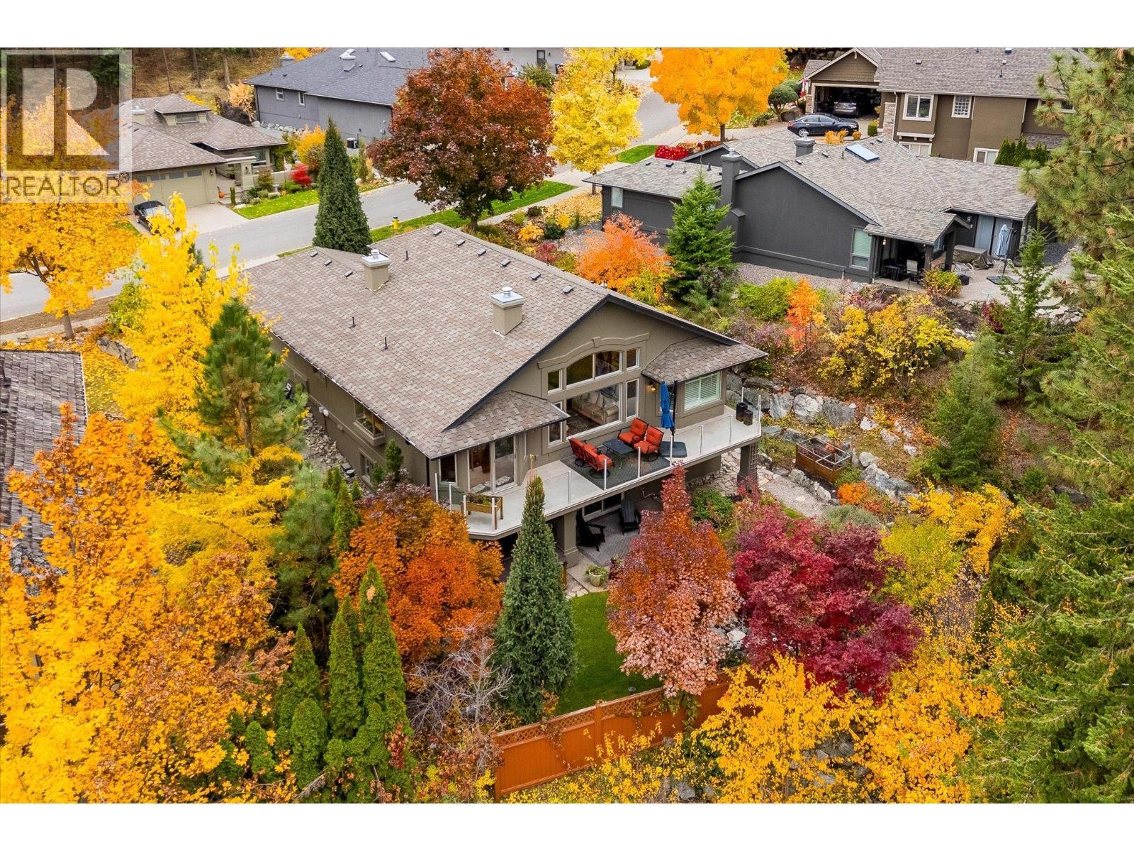 3929 Gallaghers Circle, Kelowna, BC - Outdoor