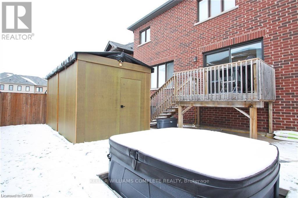 Lower - 23 Scarletwood Street, Hamilton, ON - Outdoor With Exterior