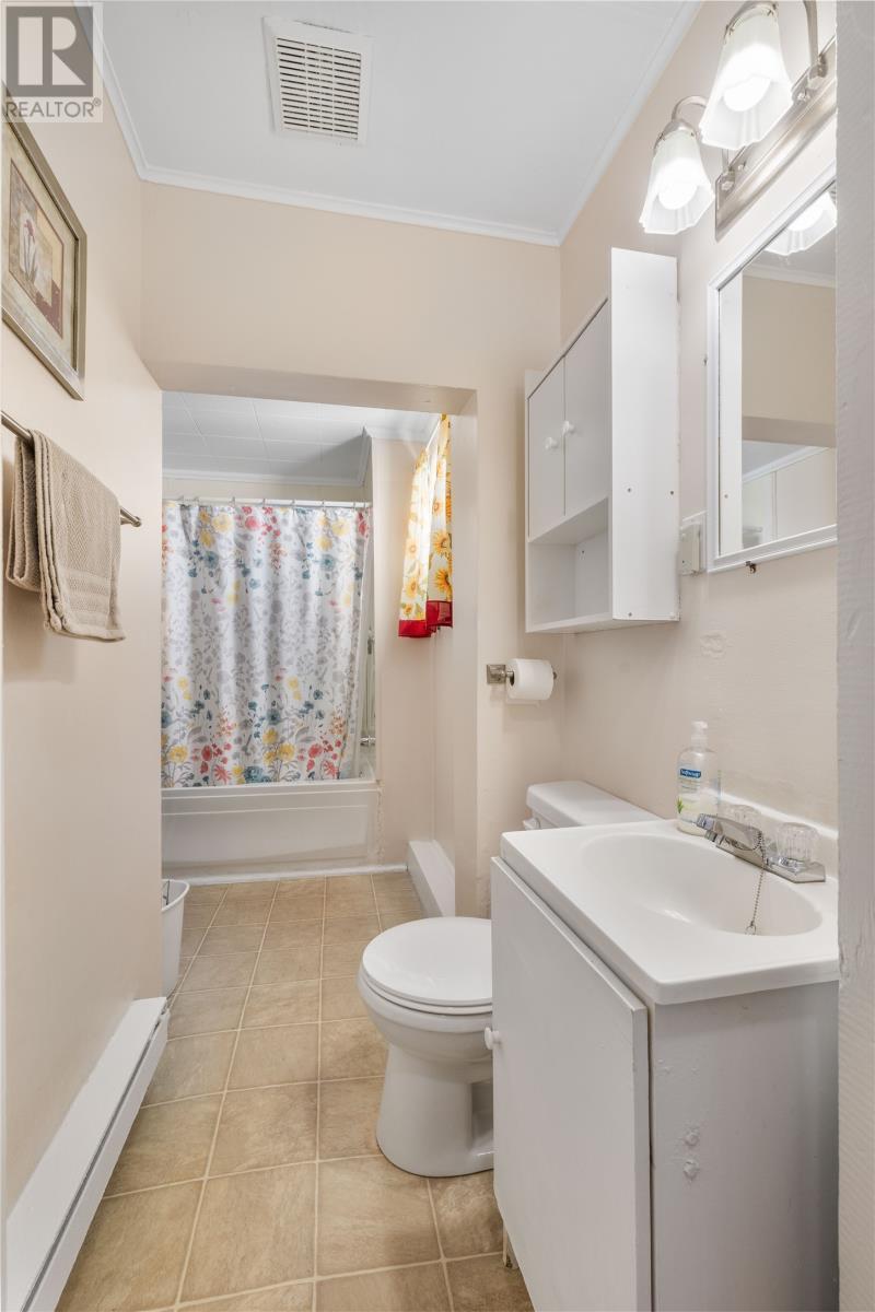 14 Hacketts Lane, Trepassey, NL - Indoor