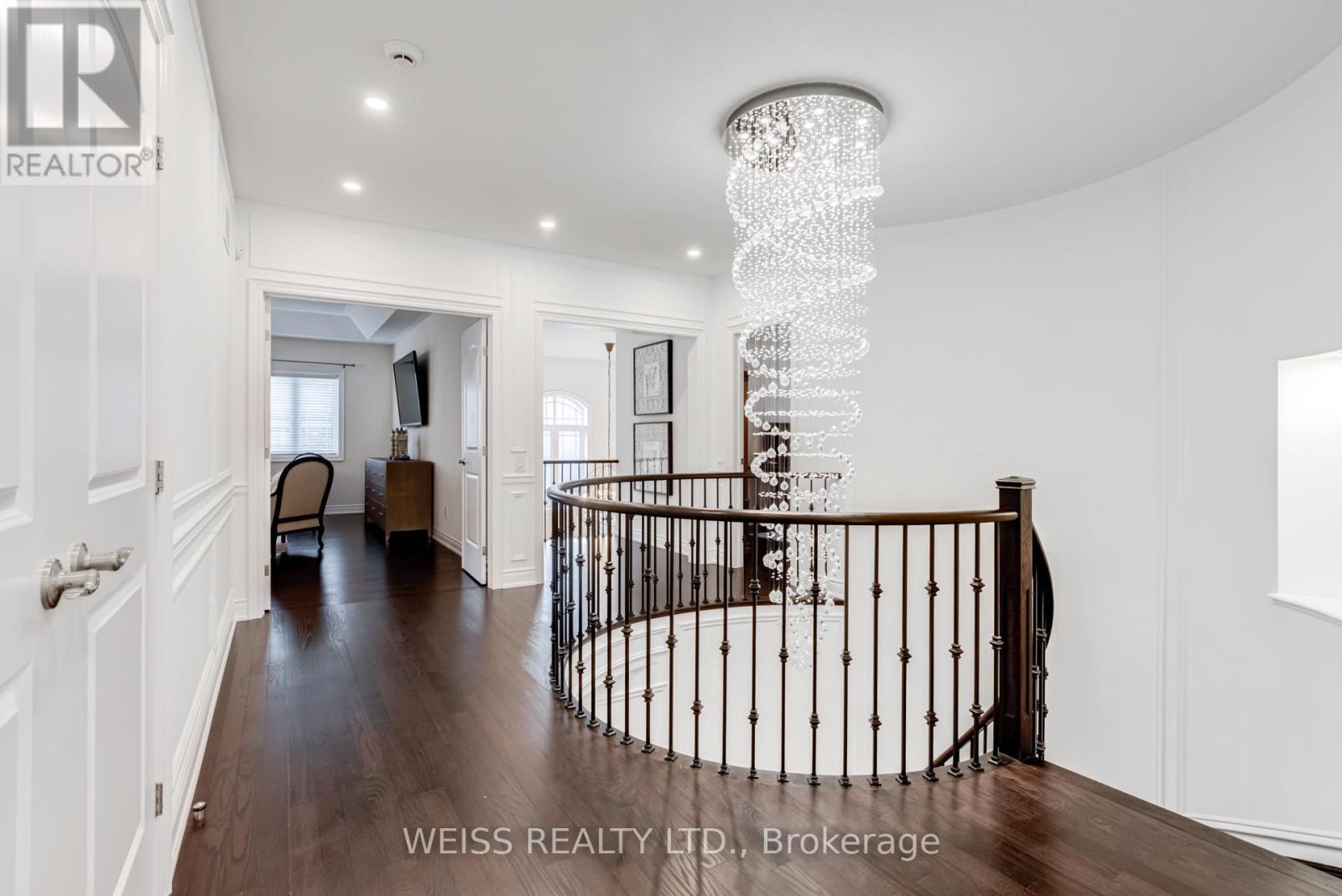 43 Chesney Crescent, Vaughan, ON - Indoor Photo Showing Other Room