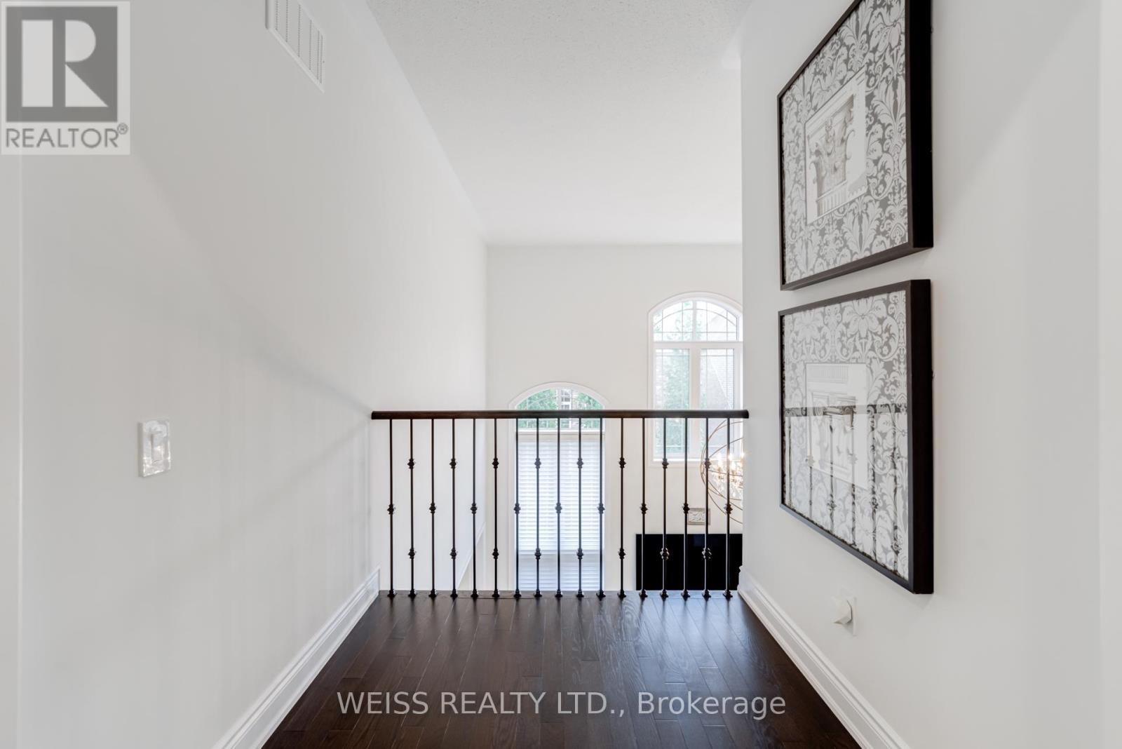 43 Chesney Crescent, Vaughan, ON - Indoor Photo Showing Other Room