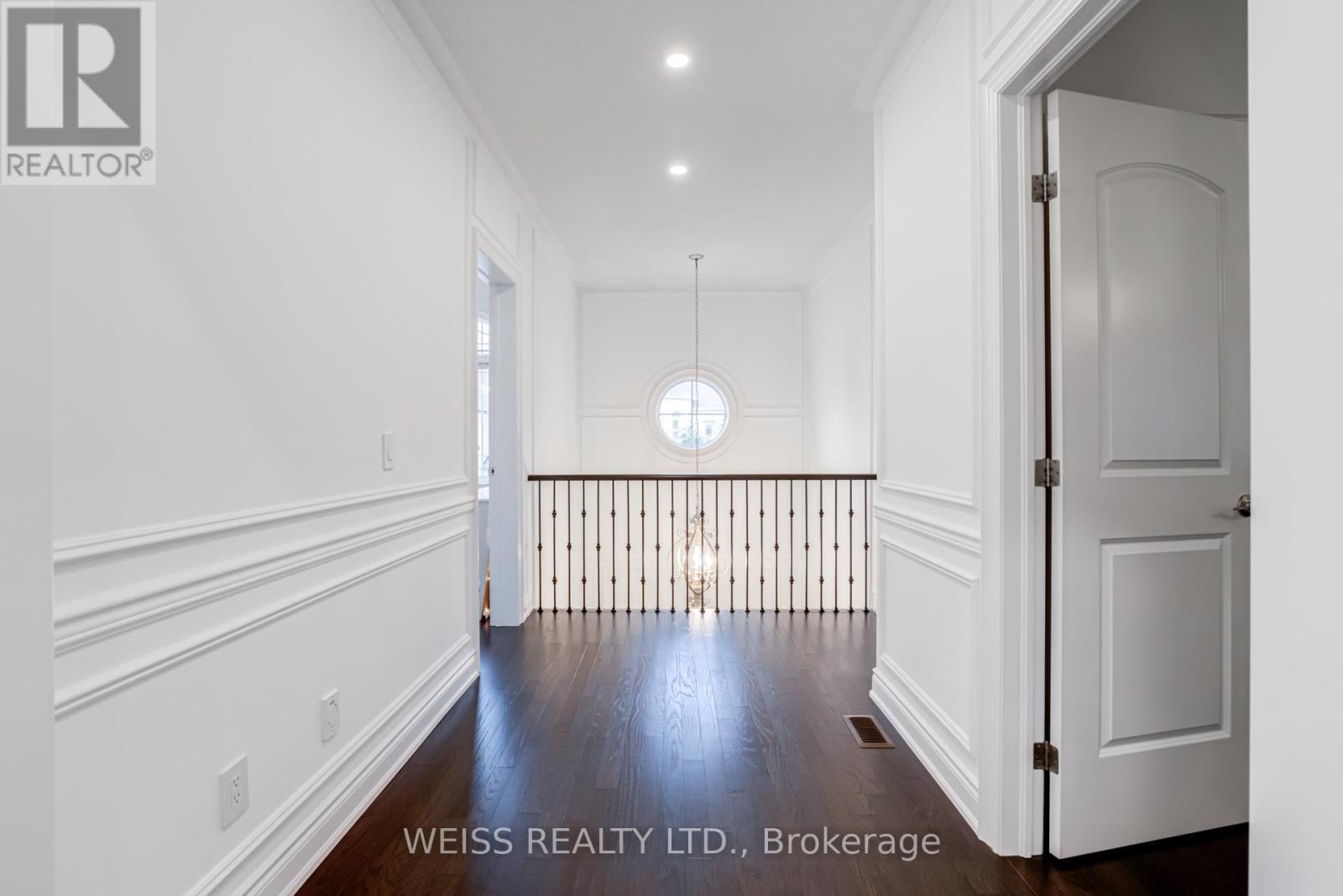 43 Chesney Crescent, Vaughan, ON - Indoor Photo Showing Other Room