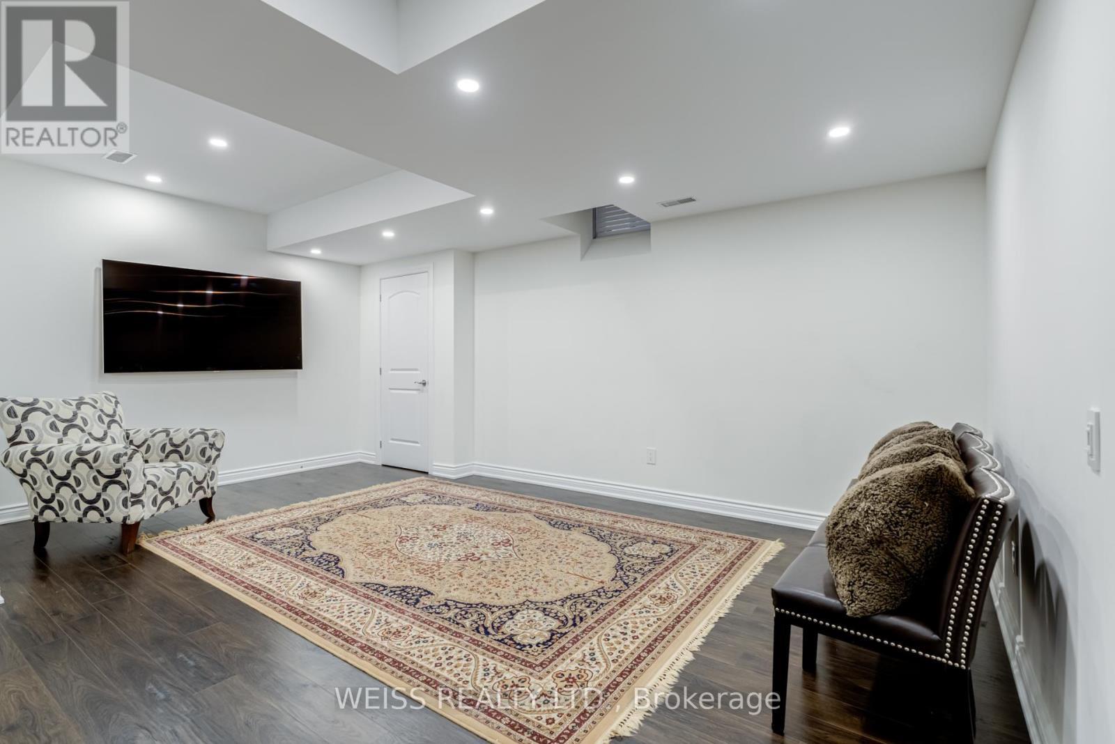 43 Chesney Crescent, Vaughan, ON - Indoor