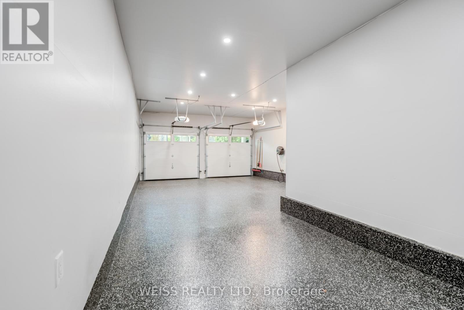 43 Chesney Crescent, Vaughan, ON - Indoor Photo Showing Other Room