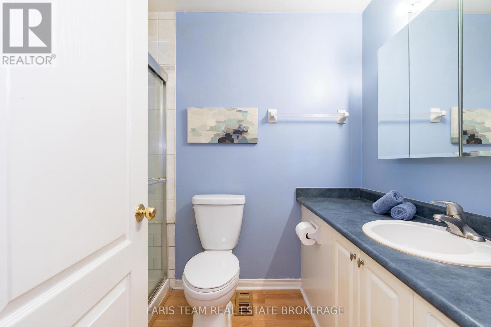 9 Julia Crescent, Orillia, ON - Indoor Photo Showing Bathroom