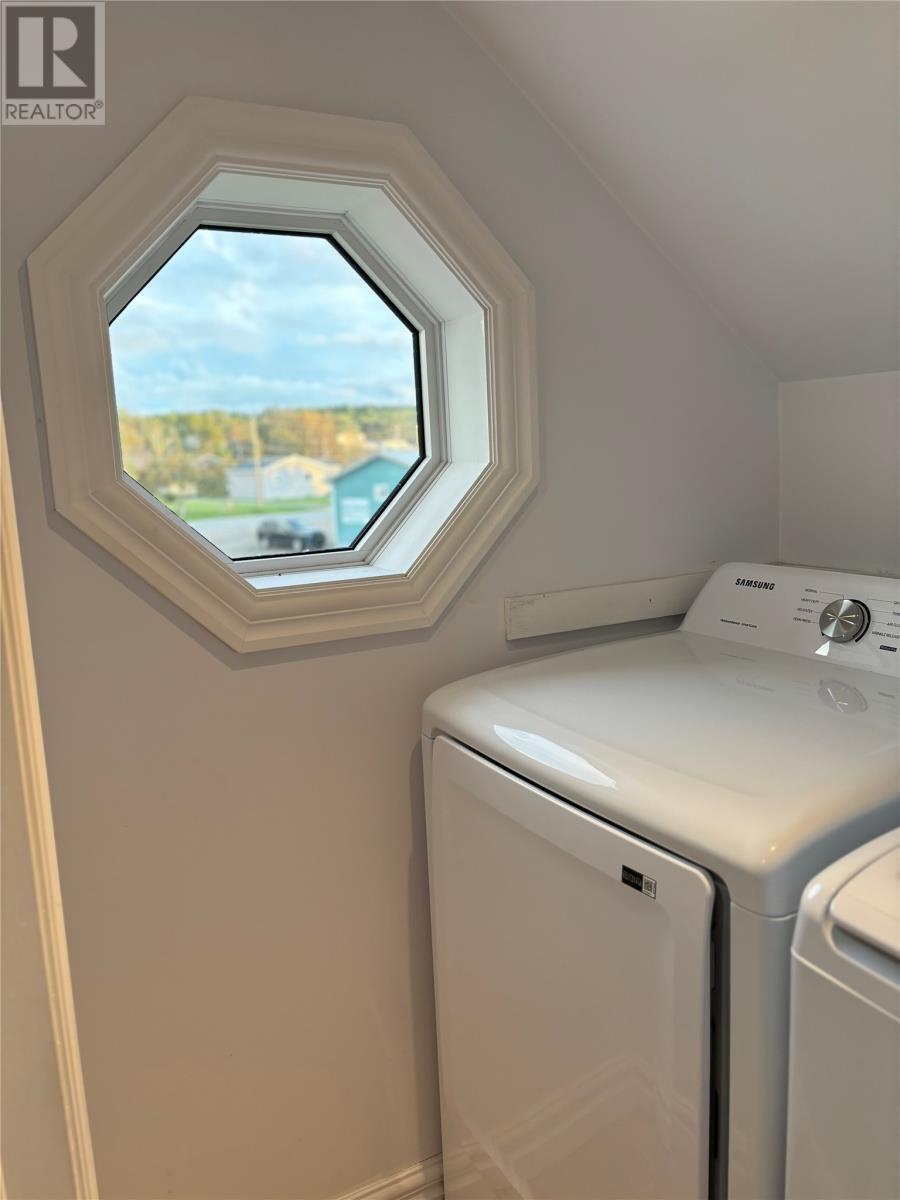 379 Jw Pickersgill Boulevard Unit#A, Centreville, NL - Indoor Photo Showing Laundry Room