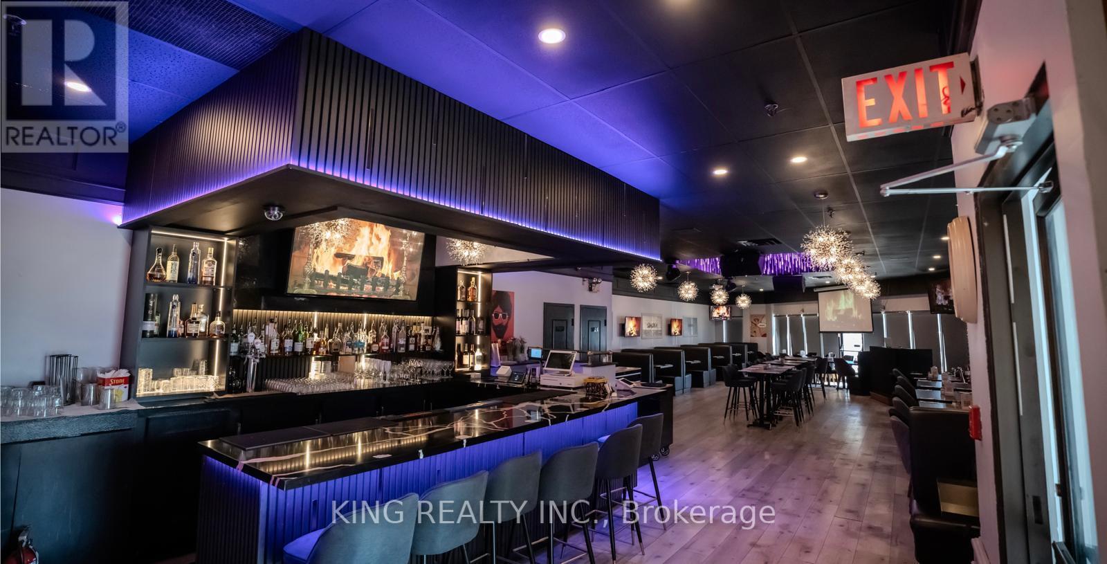 1 - 3300 Steeles Avenue W, Vaughan, ON