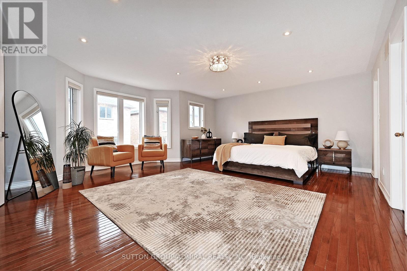 32 Seabreeze Avenue, Vaughan, ON - Indoor Photo Showing Bedroom