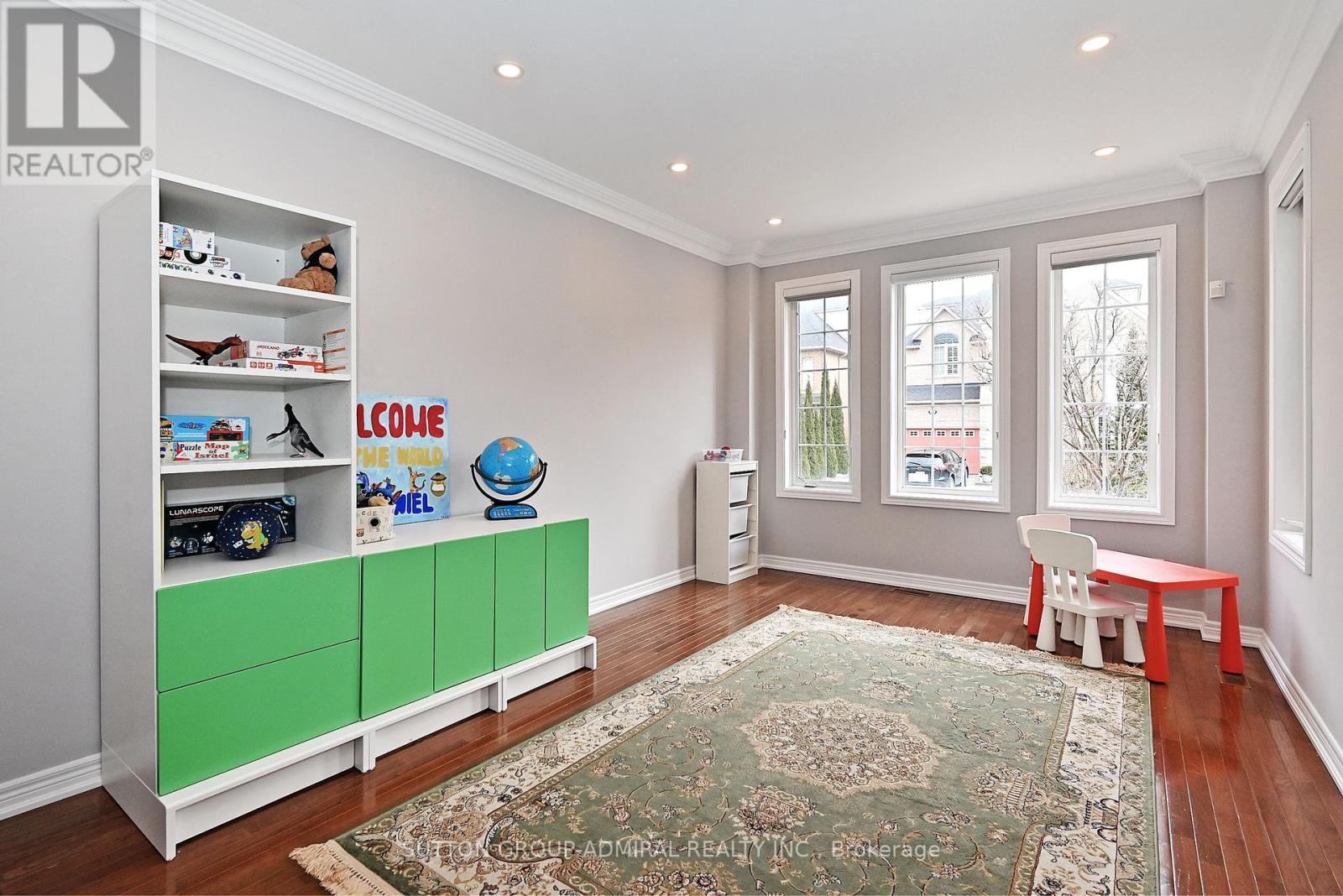 32 Seabreeze Avenue, Vaughan, ON - Indoor Photo Showing Other Room