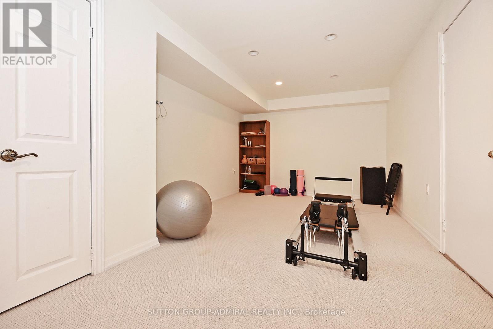 32 Seabreeze Avenue, Vaughan, ON - Indoor