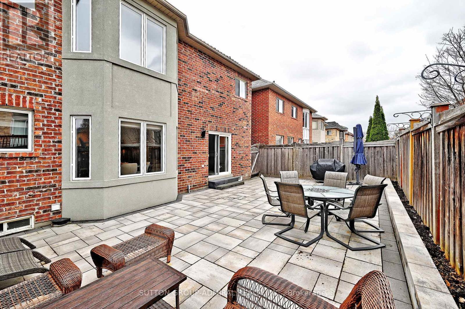32 Seabreeze Avenue, Vaughan, ON - Outdoor With Deck Patio Veranda With Exterior
