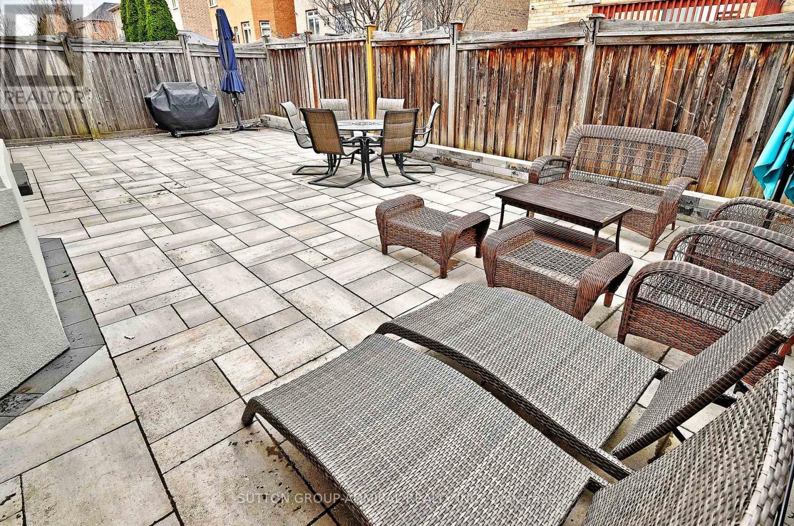 32 Seabreeze Avenue, Vaughan, ON - Outdoor With Deck Patio Veranda With Exterior