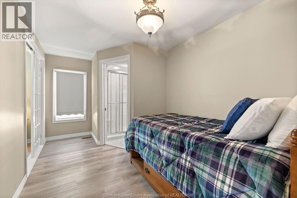 192 Mill, Lakeshore, ON - Indoor Photo Showing Bedroom